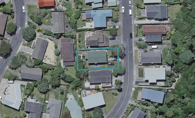 33 Kandy Crescent, Ngaio, Wellington - Carousel 1