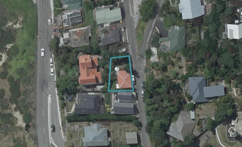 9 Reserve Terrace, Lyttelton, Lyttelton - Carousel 1