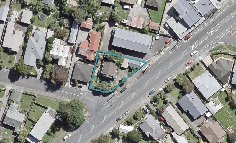 195 Waiwhetu Road, Fairfield, Lower Hutt - Carousel 1