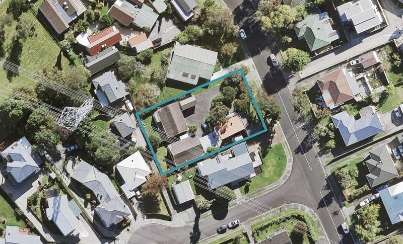 176B Halsey Drive, Lynfield, Auckland - Carousel 1