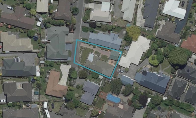 15 Ben Nevis Drive, Broomfield, Christchurch - Carousel 1