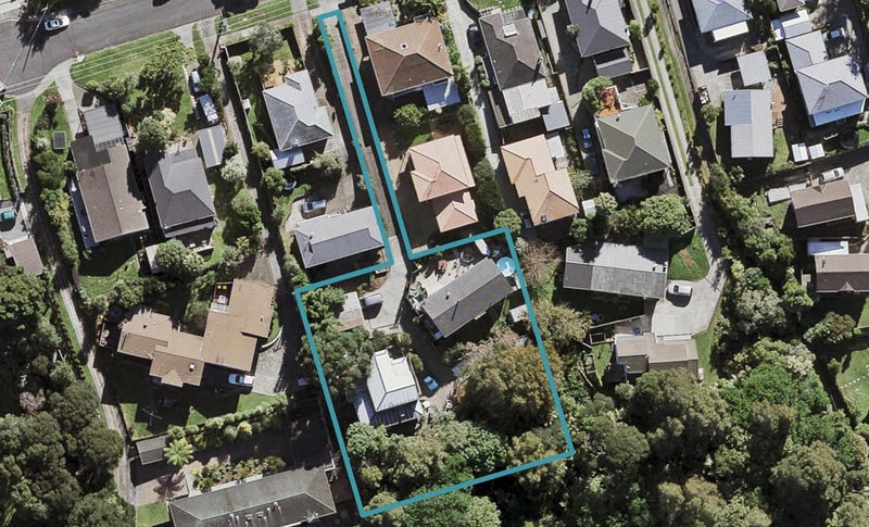 1/60 Roberts Road, Glenfield, Auckland - Carousel 1