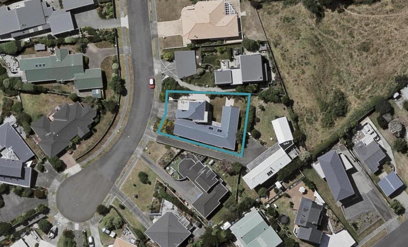 15 Major Durie Place, Waikanae Beach, Waikanae - Carousel 1