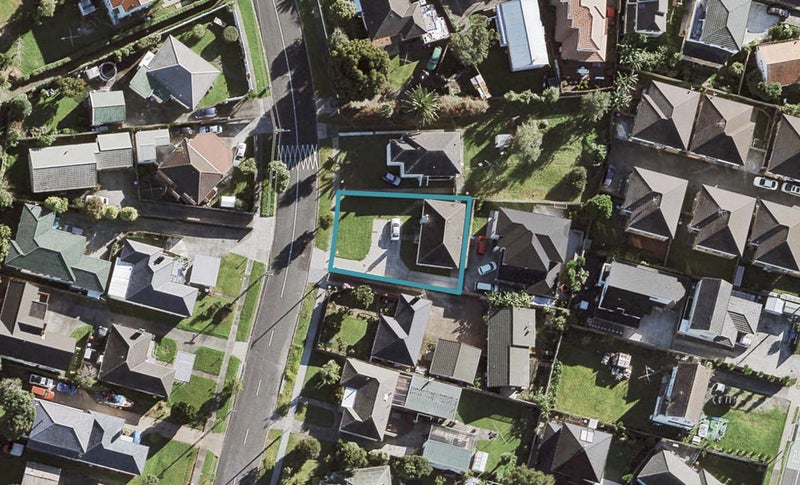 6 Freeland Avenue, Mount Roskill, Auckland - Carousel 1