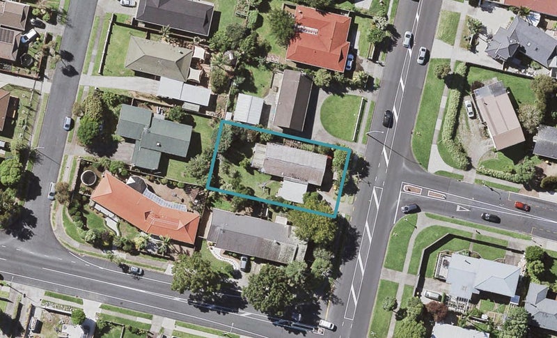 319 Bucklands Beach Road, Bucklands Beach, Auckland - Carousel 1