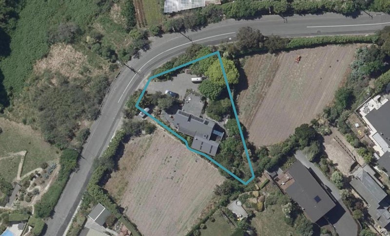 117 Moncks Spur Road, Redcliffs, Christchurch - Carousel 1