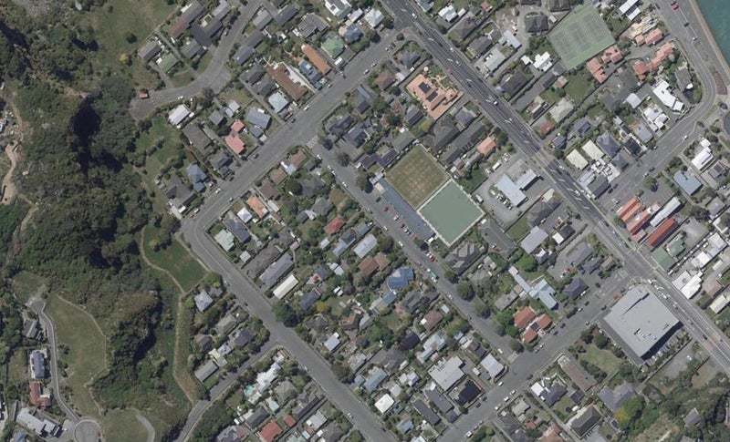 12 James Street, Redcliffs, Christchurch - Carousel 1