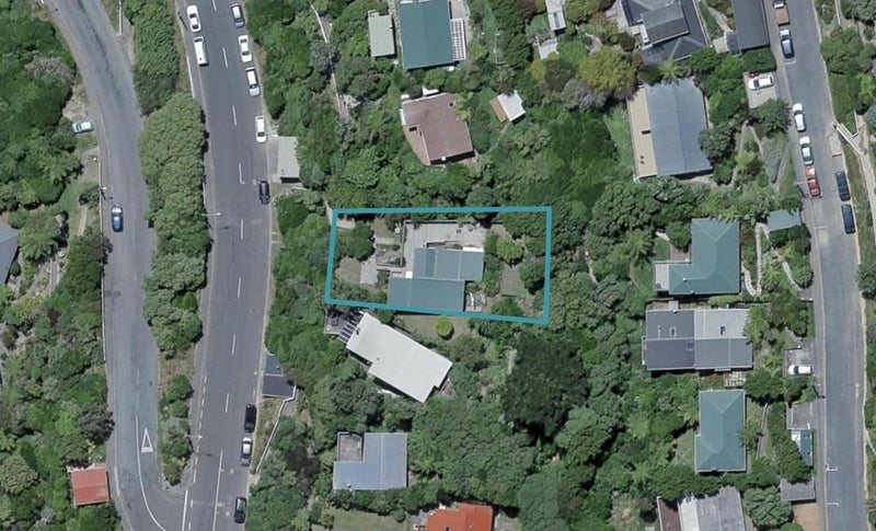 96 Pembroke Road, Northland, Wellington - Carousel 1