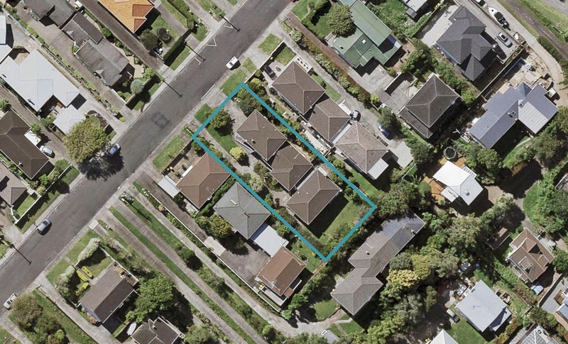 3/24 Gordon Avenue, Milford, Auckland - Carousel 1