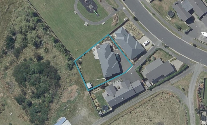 42 Severn Street , Abbotsford, Dunedin - Carousel 1