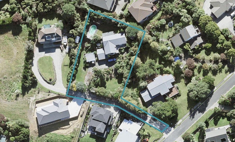 7 Astrolabe Place, Gulf Harbour, Whangaparaoa - Carousel 1