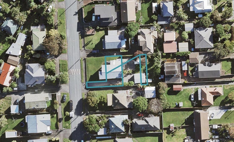 7/18 Roberton Road, Avondale, Auckland - Carousel 1