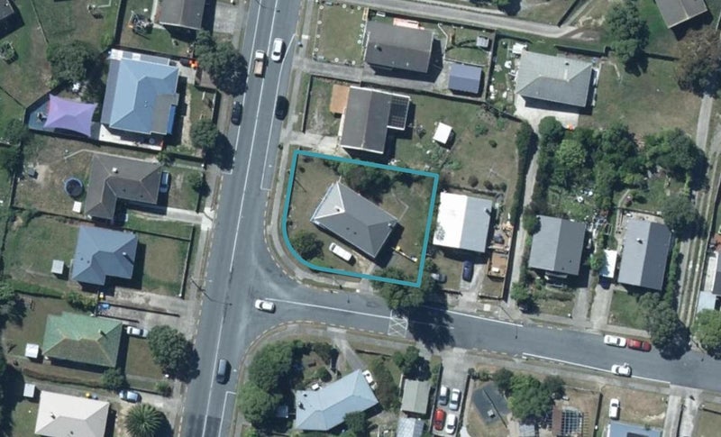 188 Warspite Avenue, Waitangirua, Porirua - Carousel 1