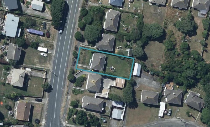 48 Dimock Street, Titahi Bay, Porirua - Carousel 1