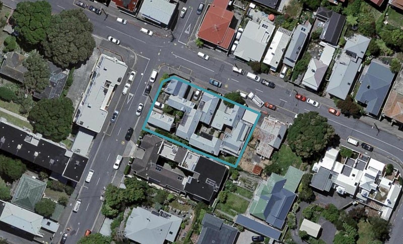 88 Majoribanks Street, Mount Victoria, Wellington - Carousel 1