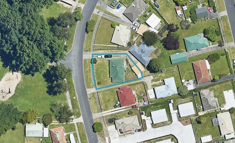 24 Manuka Crescent, Hillcrest, Rotorua - Carousel 1
