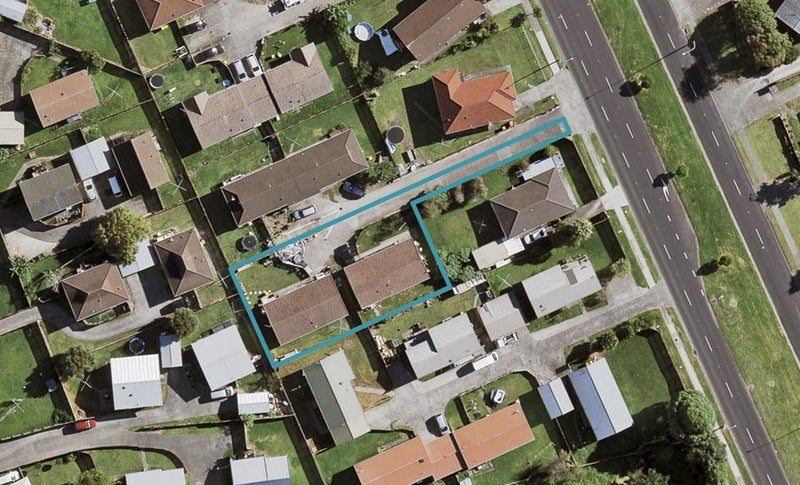 291B Roscommon Road, Clendon Park, Auckland - Carousel 1