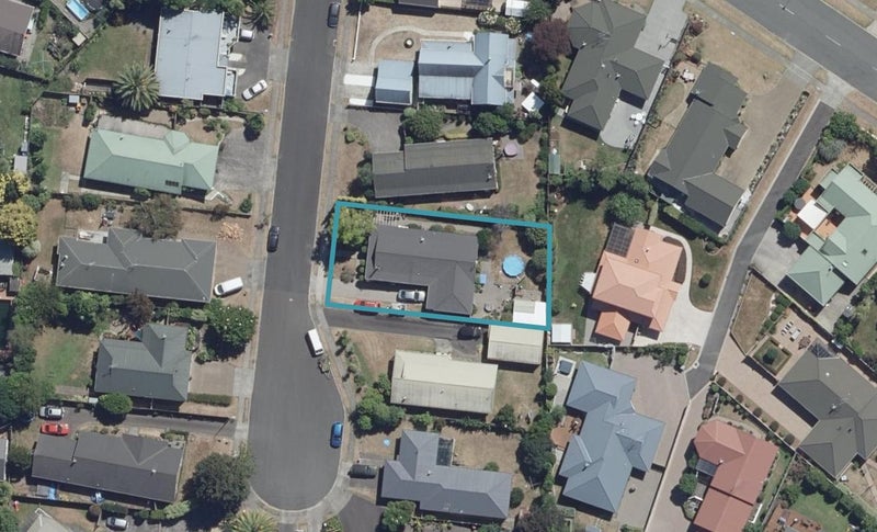 7 Willowfield Place, Pukete, Hamilton - Carousel 1
