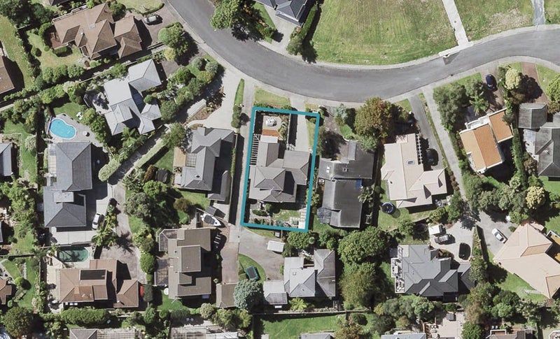 49 Kenmure Avenue, Forrest Hill, Auckland - Carousel 1