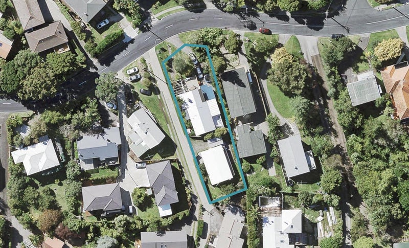 1/46 Channel View Road, Campbells Bay, Auckland - Carousel 1