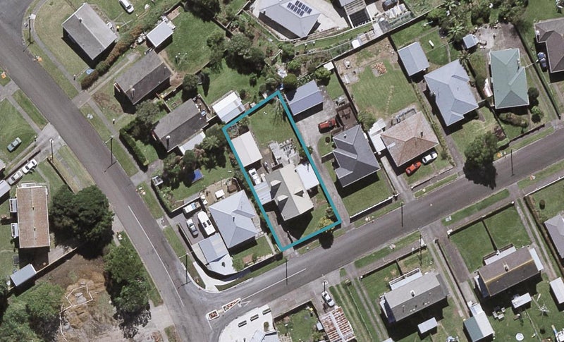 5 Adventure Street, Marfell, New Plymouth - Carousel 1