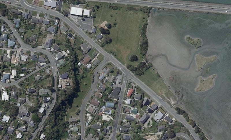 38 McCormacks Bay Road, Mount Pleasant, Christchurch - Carousel 1