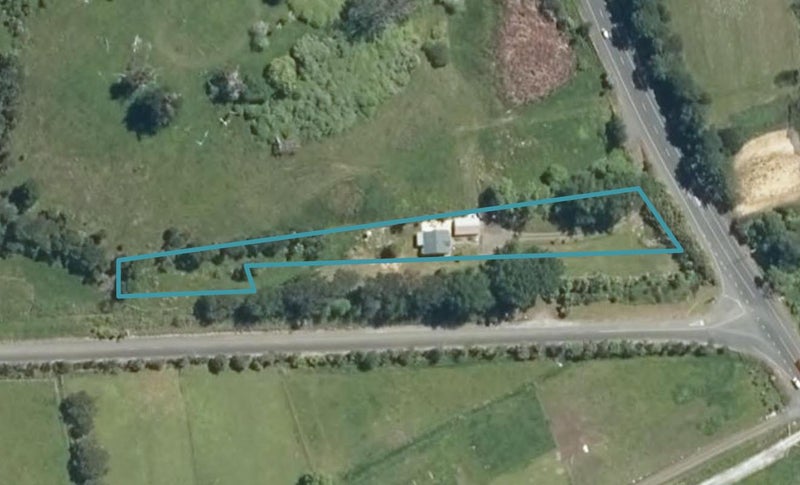 1485 State Highway 16, Helensville - Carousel 1