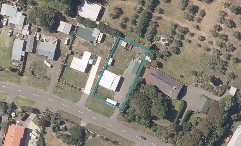 1930 Parewanui Road, Bulls - Carousel 1