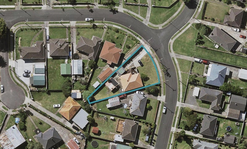 20 Tyrone Street, Otara, Auckland - Carousel 1