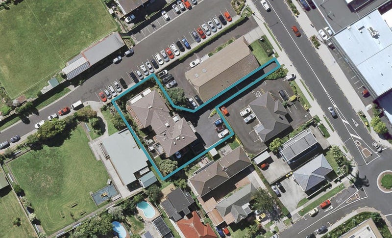 1A/0 Auburn Street, Takapuna, Auckland - Carousel 1