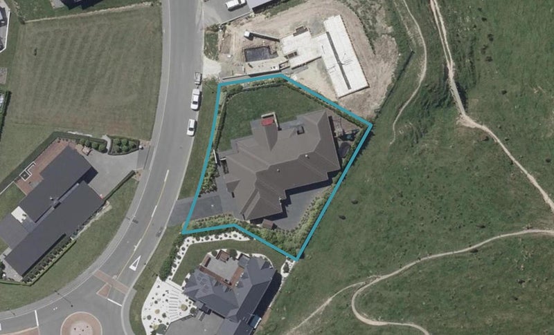 2 Rock Hill Drive, Kennedys Bush, Christchurch - Carousel 1
