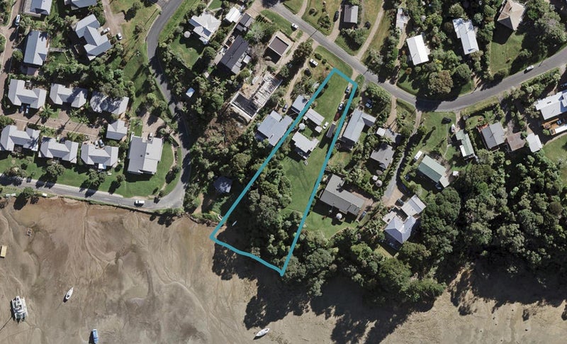 9 Calais Terrace, Ostend, Waiheke Island - Carousel 1