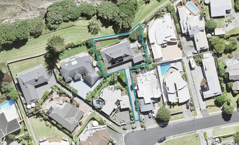 14 Pacific Parade, Army Bay, Whangaparaoa - Carousel 1