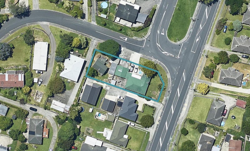 2 Landview Road, Parkvale, Tauranga - Carousel 1