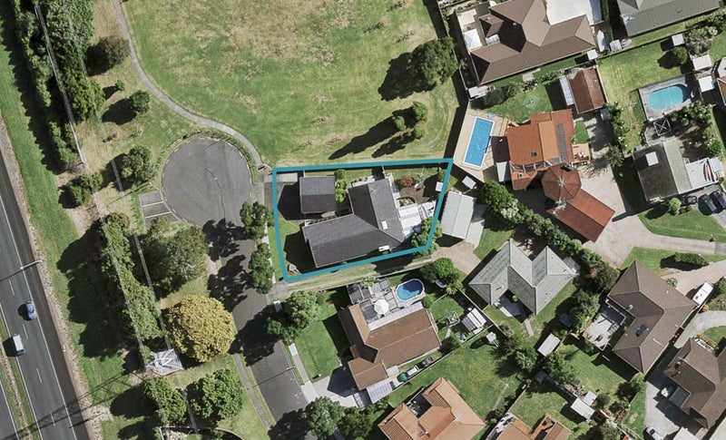 51 Lakeside Drive, Pahurehure, Papakura - Carousel 1