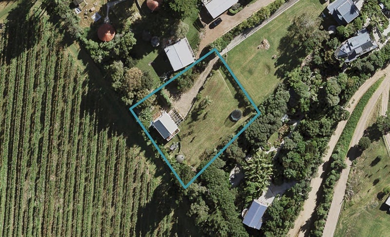 401A Sea View Road, Onetangi, Waiheke Island - Carousel 1