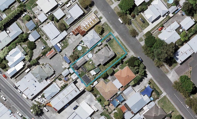 909 Queen Street East, Parkvale, Hastings - Carousel 1