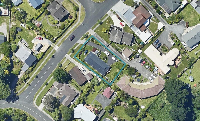 3 Burton Place, Owhata, Rotorua - Carousel 1