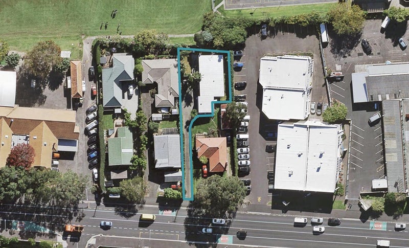 133A Onewa Road, Northcote, Auckland - Carousel 1