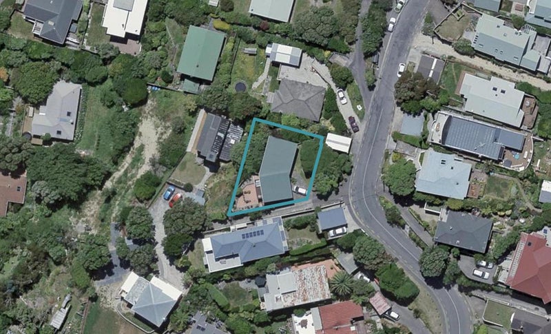 45 Nevay Road, Karaka Bays, Wellington - Carousel 1