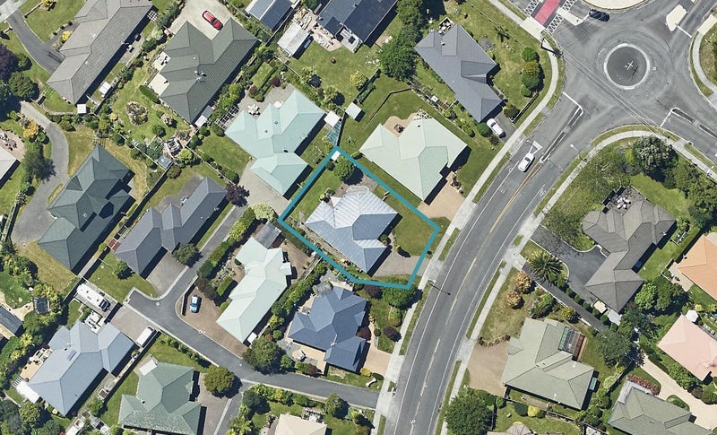 50 Warwick Drive, Lynmore, Rotorua - Carousel 1