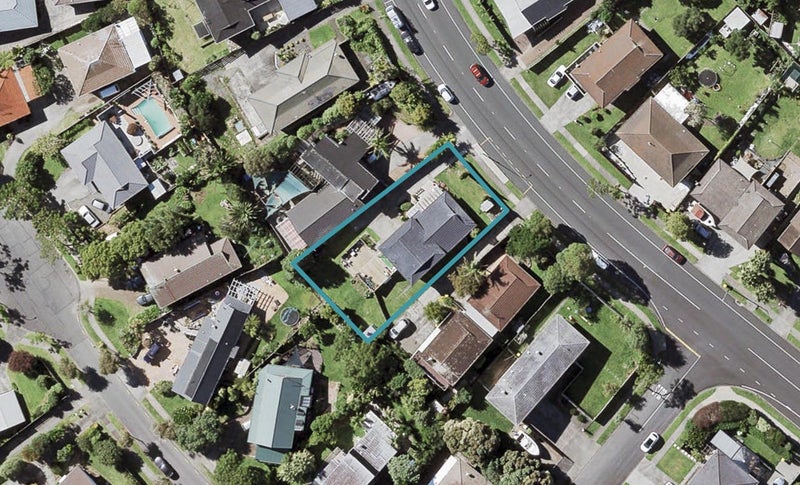 75 Prince Regent Drive, Half Moon Bay, Auckland - Carousel 1