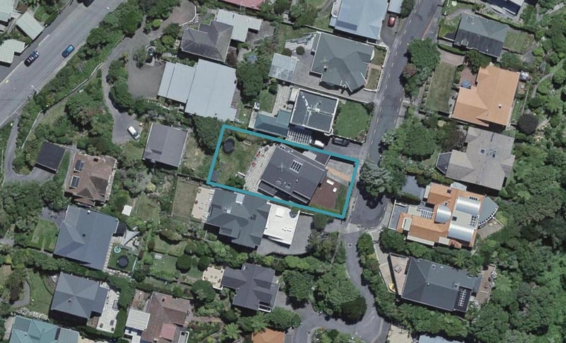 39 Upper Watt Street, Wadestown, Wellington - Carousel 1