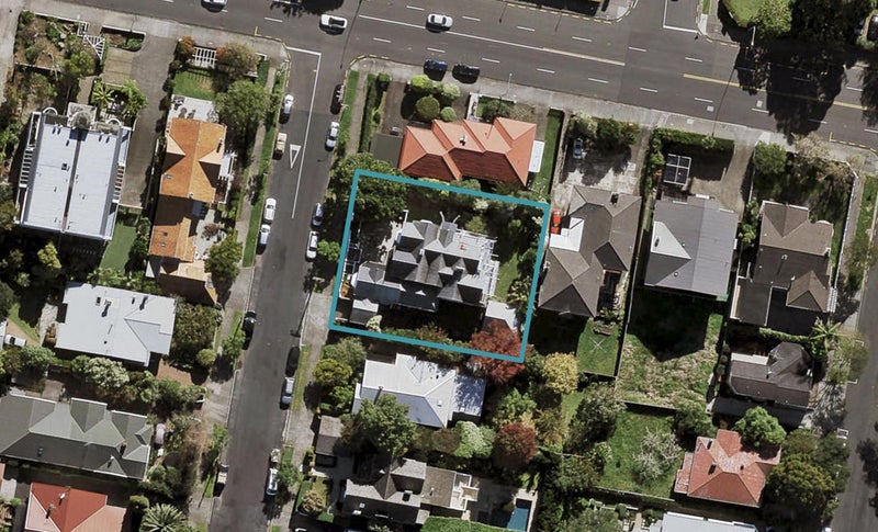 4 Lochiel Road, Remuera, Auckland - Carousel 1