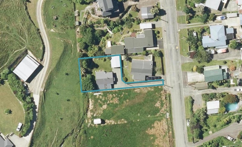 13 Cornwall Street, Picton - Carousel 1