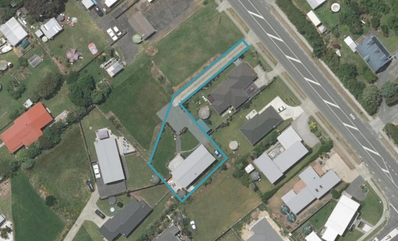 16 Insley Street, Mangawhai, Mangawhai - Carousel 1