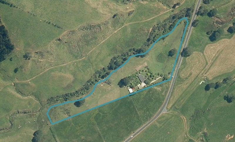 2941 Awhitu Road, Waiuku - Carousel 1