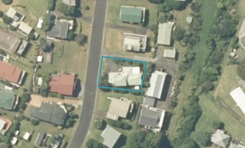 217 Russell Bruce Place, Onemana, Whangamatā - Carousel 1