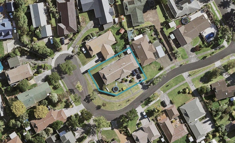 7 Syntax Place, Conifer Grove, Takanini - Carousel 1