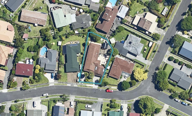 24 Rewarewa Place, Matua, Tauranga - Carousel 1